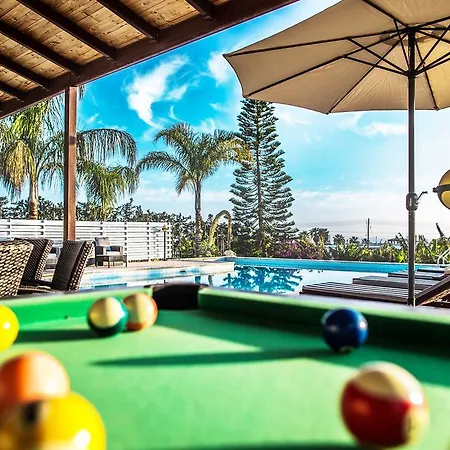 Mojito Villa Peyia